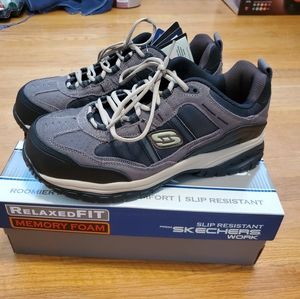 SKETCHERS Men's Work Boots